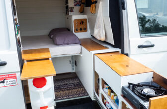 VOLKSWAGEN TRANSPORTER T5