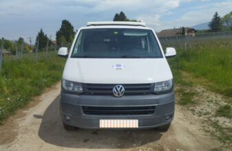 photos.external