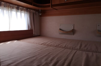 photos.couch