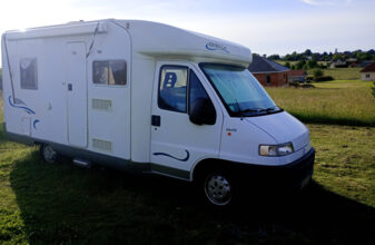 photos.external