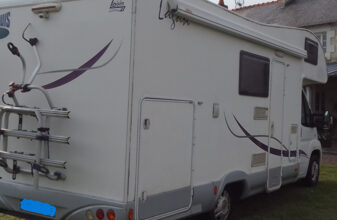 photos.external