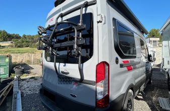 Ford LMC CARAVAN INNOVAN 590 image