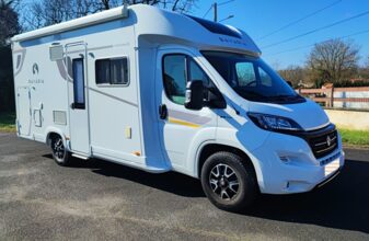 BAVARIA T696D Nomade