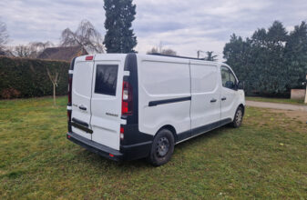 photos.external