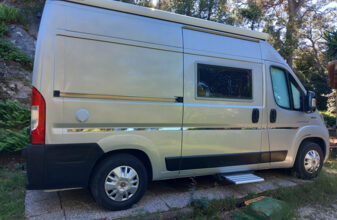 photos.external