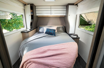 Ford CHAUSSON 788 Anniversary image