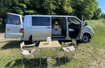 Volkswagen TRANSPORTEUR T5 image