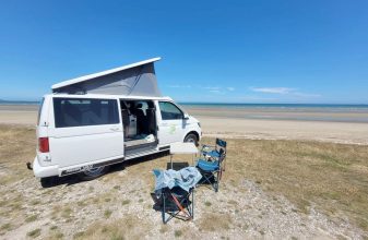 VOLKSWAGEN CALIFORNIA BEACH image