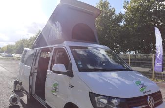 VOLKSWAGEN CALIFORNIA BEACH image