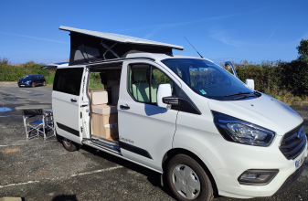 FORD CAMPEREVE COMPACT