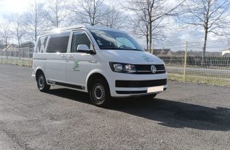 VOLKSWAGEN CALIFORNIA BEACH image
