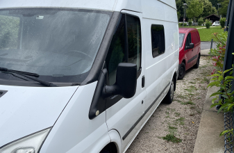 Ford AUTRE Transit image
