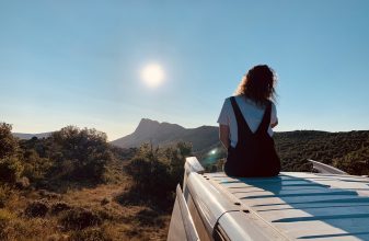 Renault TRAFIC III image