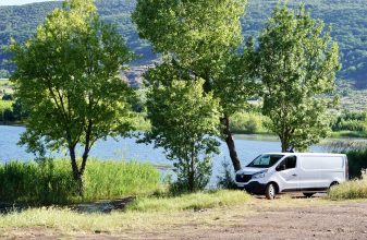 Renault TRAFIC III image
