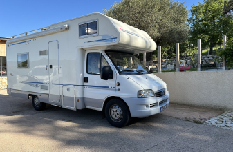 Fiat ADRIA Adriatik coral 670 sk image