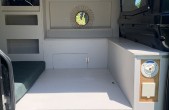 Renault TRAFIC Eco2 image