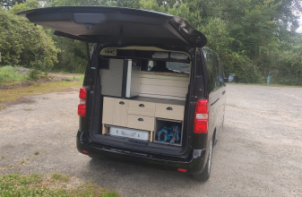 Peugeot AUTRE Traveller image