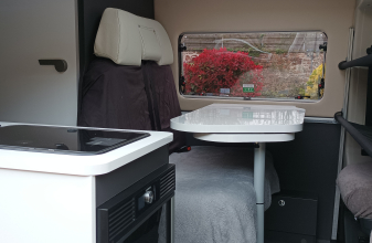  MC LOUIS MENFYS VAN 3 PLUS image