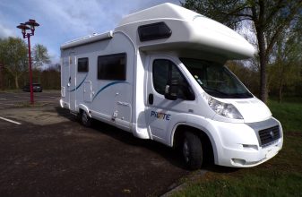 PILOTE AVENTURA A 710 AEGA image